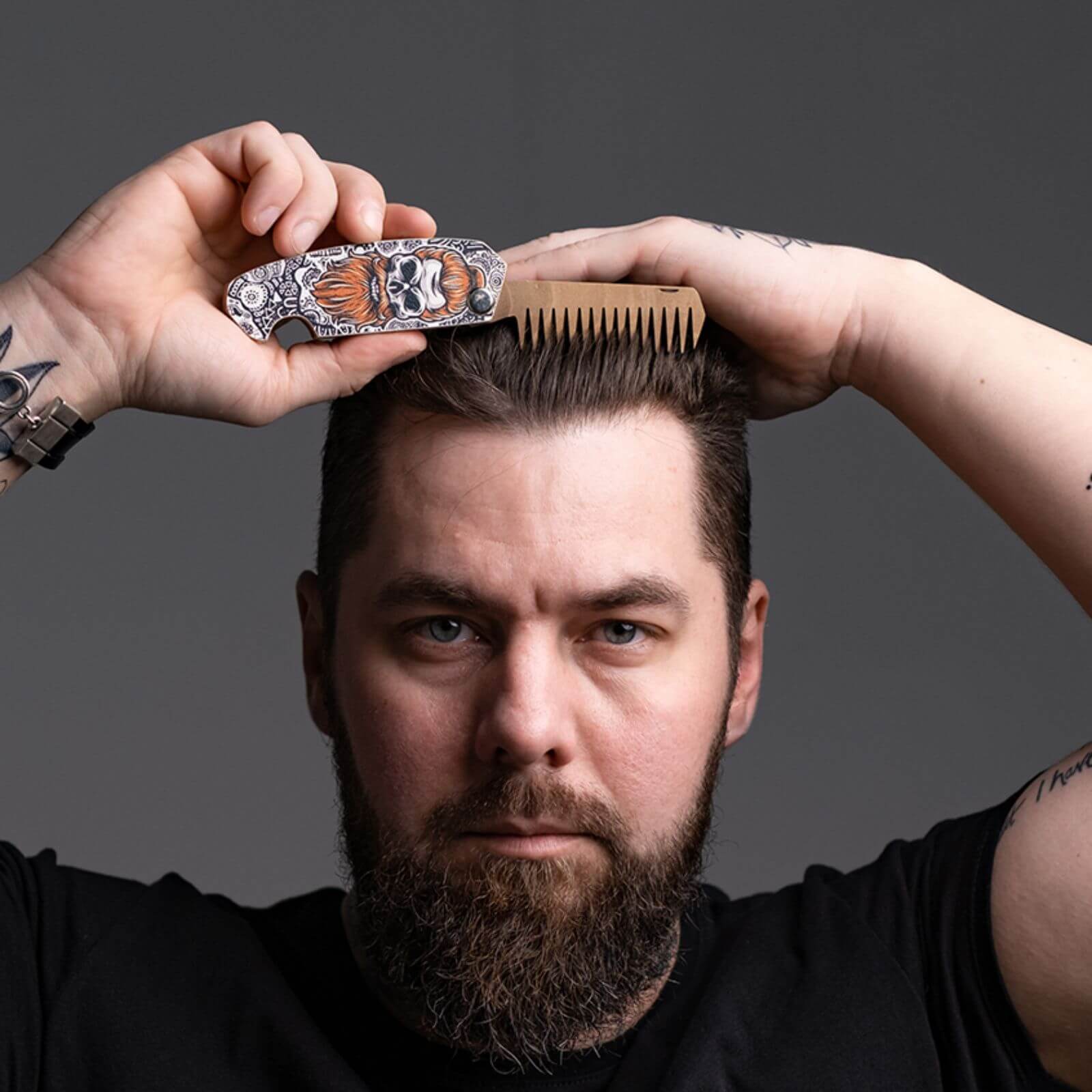 Wooden Beard Comb - Skull Light